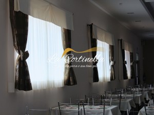 Cortinas e toalhas para restaurante